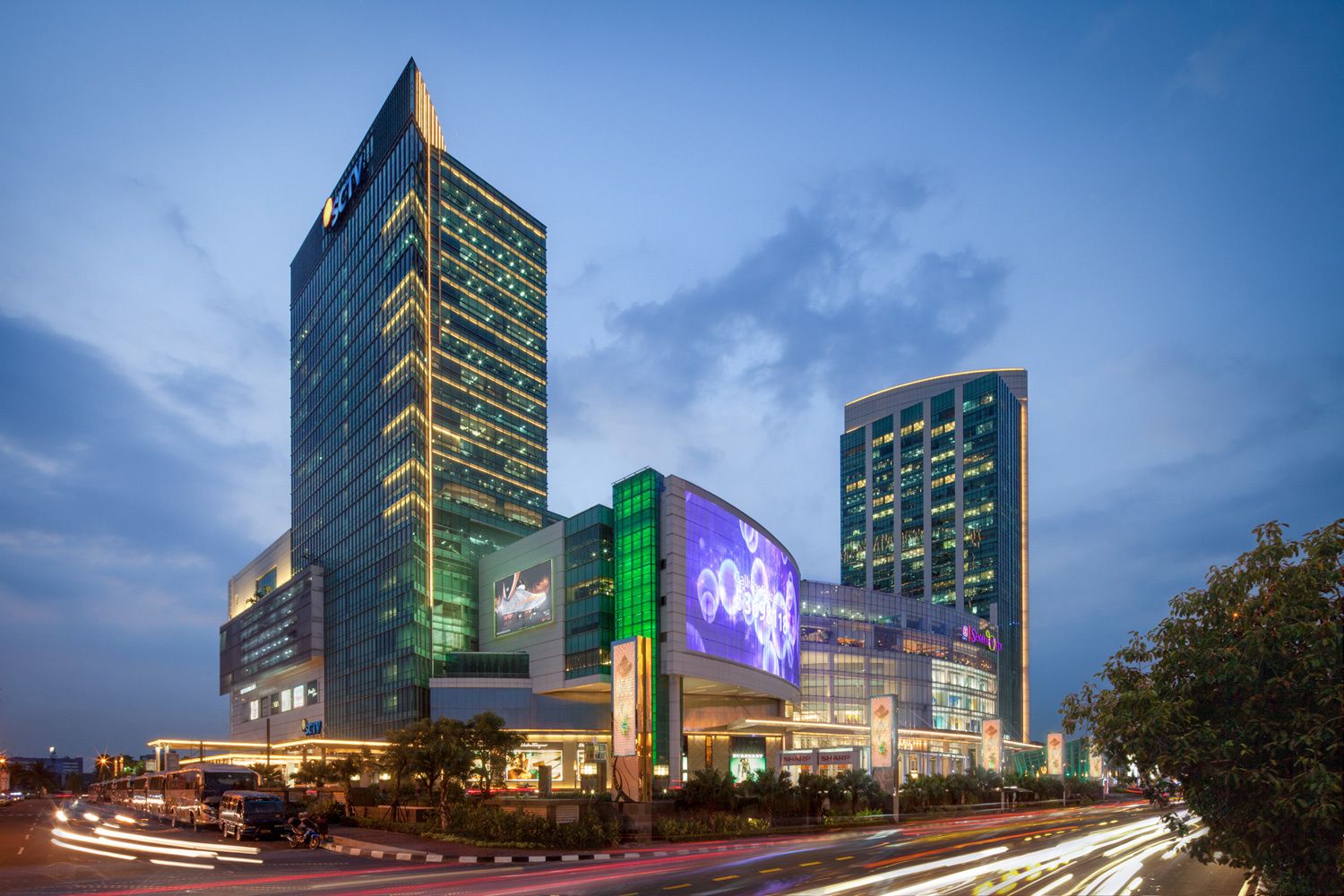 Read more about the article SENAYAN CITY