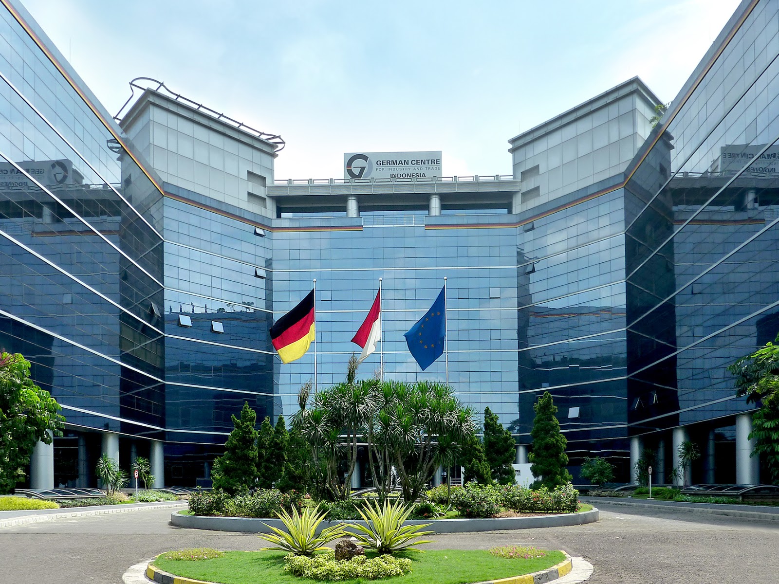 Read more about the article GERMAN CENTER